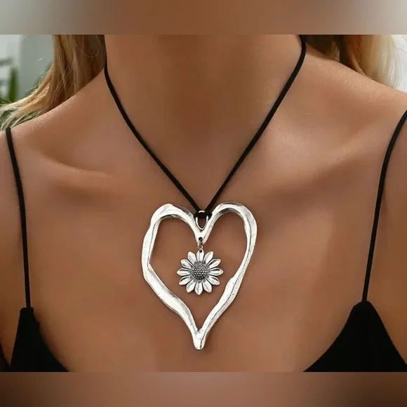 Silver Heart Pendant Necklace - Picture 2 of 6